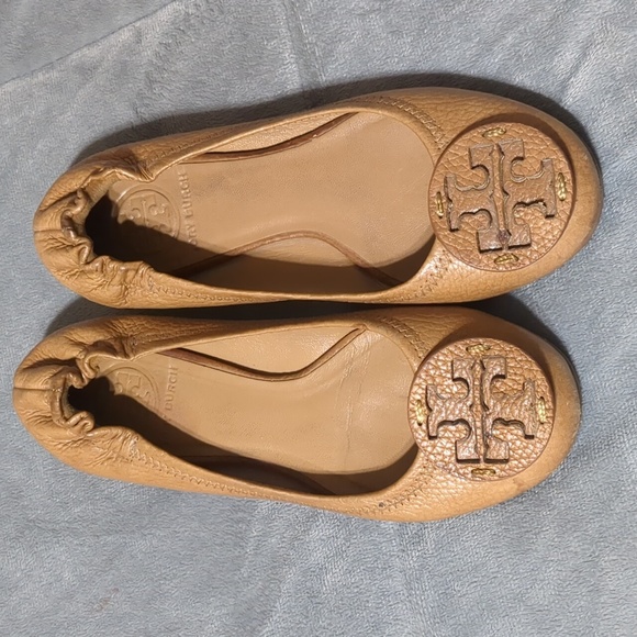 Tory Burch Reva Tumbled Logo Flats size 4.5 - Picture 1 of 10
